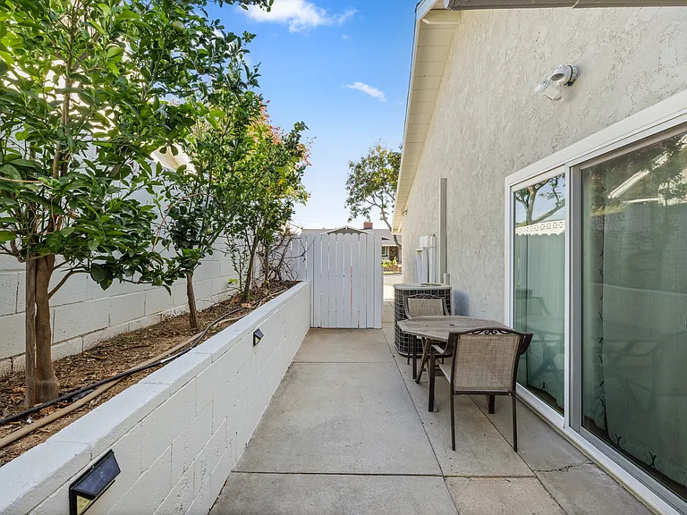 3361 Wichita Falls Ave #B — Photo 6