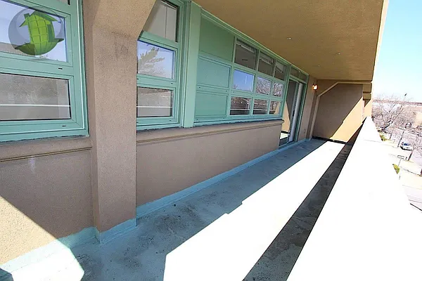 Rented by Spire Group | media 27