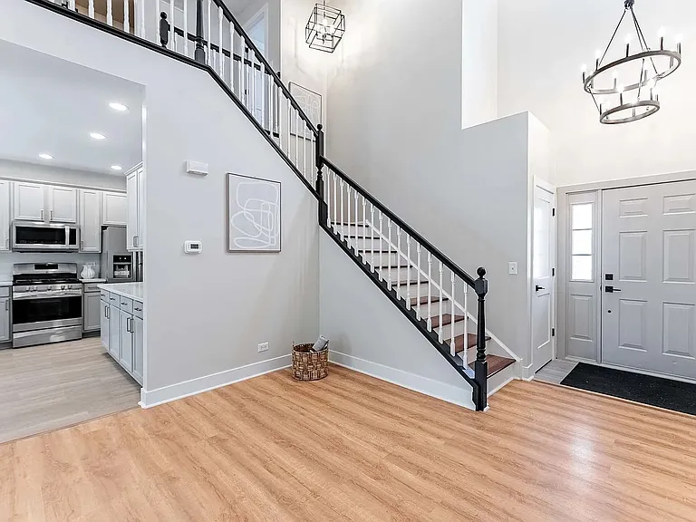 307 Abington Woods Dr — Photo 9
