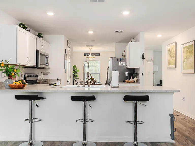 9748 N Vaughn Dr — Photo 8