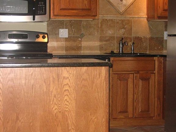 4th image of 615 W 39th Ter APT 3
