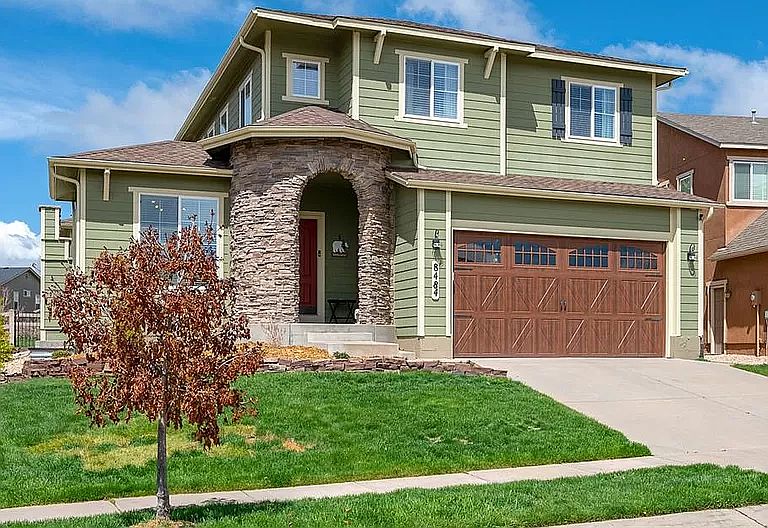 1st image of 8484 Roaring Fork Dr