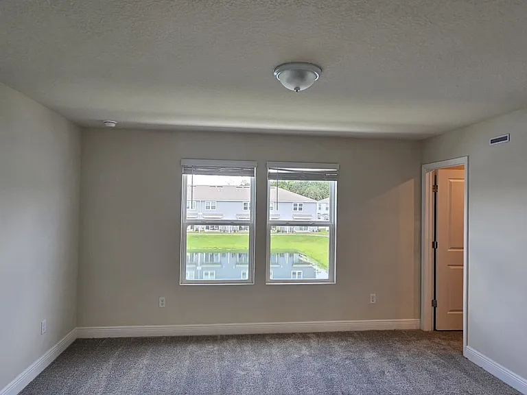 4782 Sparkling Shell Ave — Photo 9