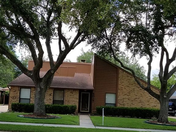 3rd image of 5019 Colombia Dr