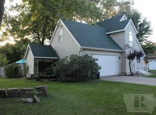 1009 Aspen Cir, Burlington, IA 52601