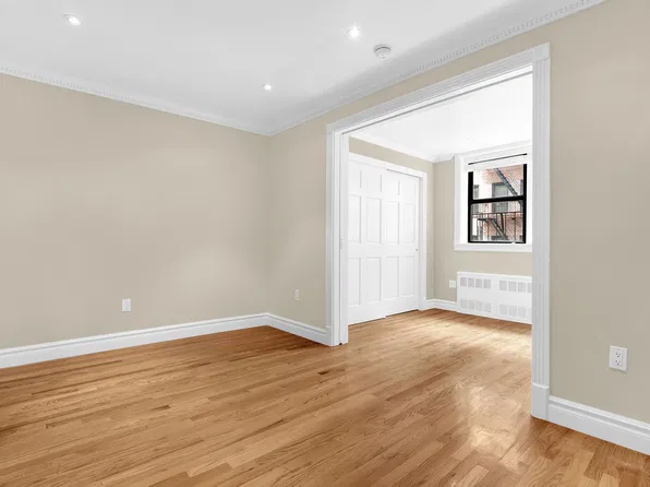 336 East 81st Street image 1 of 9