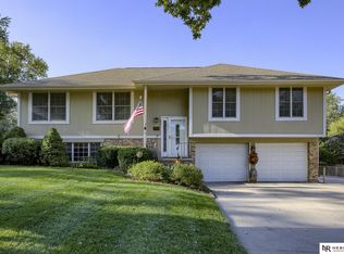 14724 Madison Cir, Omaha, NE 68137