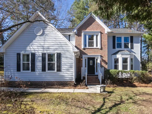 101 Sir James Ct, Cary, NC 27513