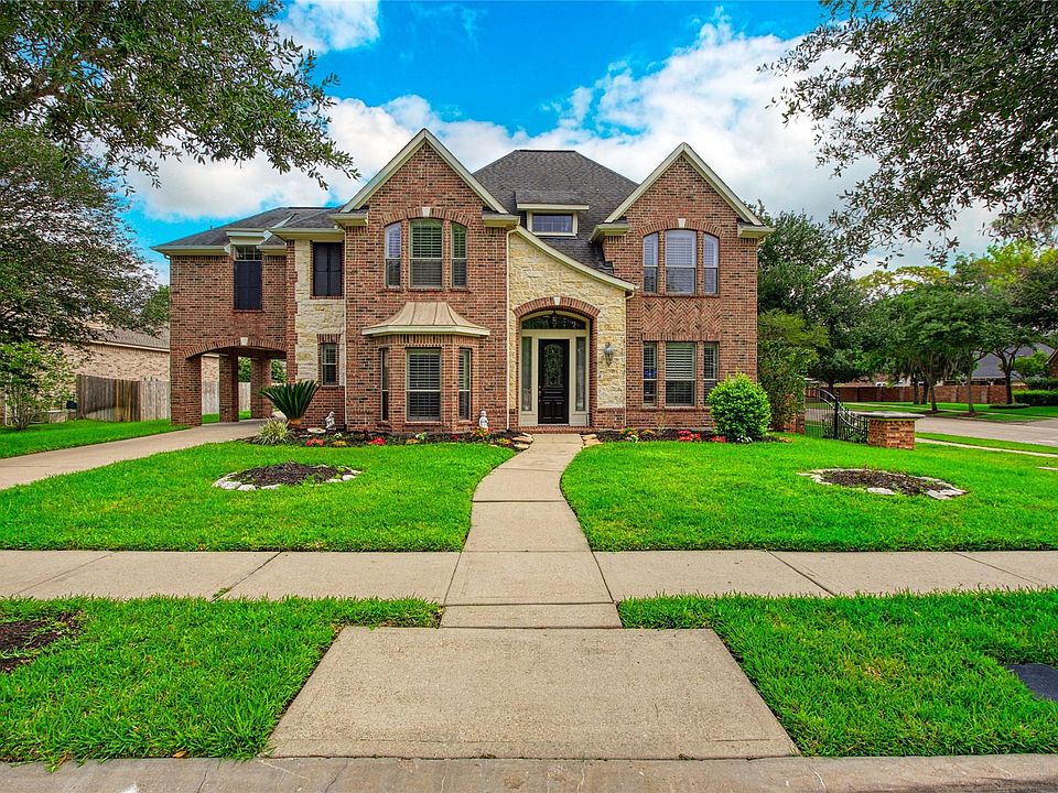 1st image of 8623 Steele Creek Ln