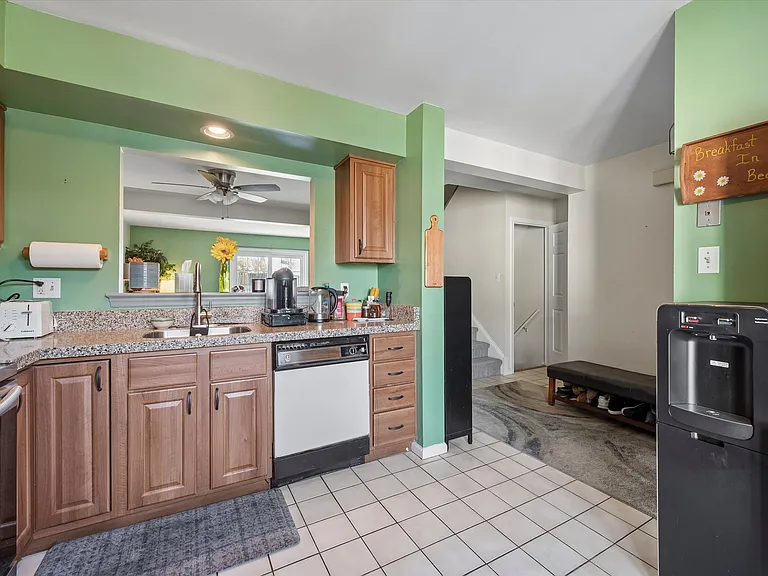 39 Cabot Ct — Photo 9