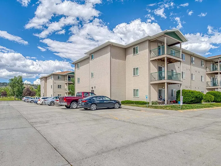 Country Meadows Apartment Homes — Photo 18