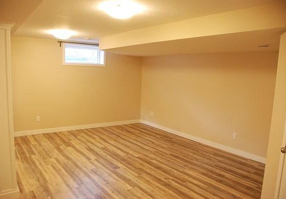 3rd image of Basement 114 St #13520