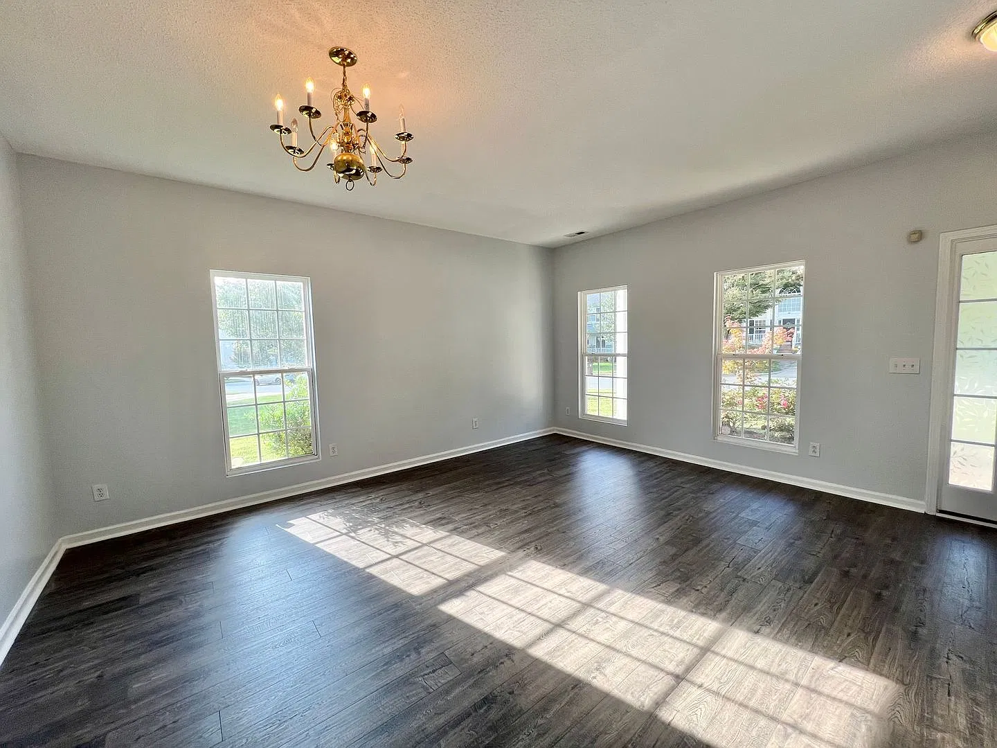 Stunning 4BD, 2.5BA Wake Forest Home with Modern Updates in a Great Location — Photo 2