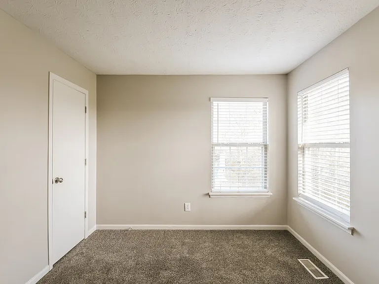 5223 Pin Oak Dr — Photo 17