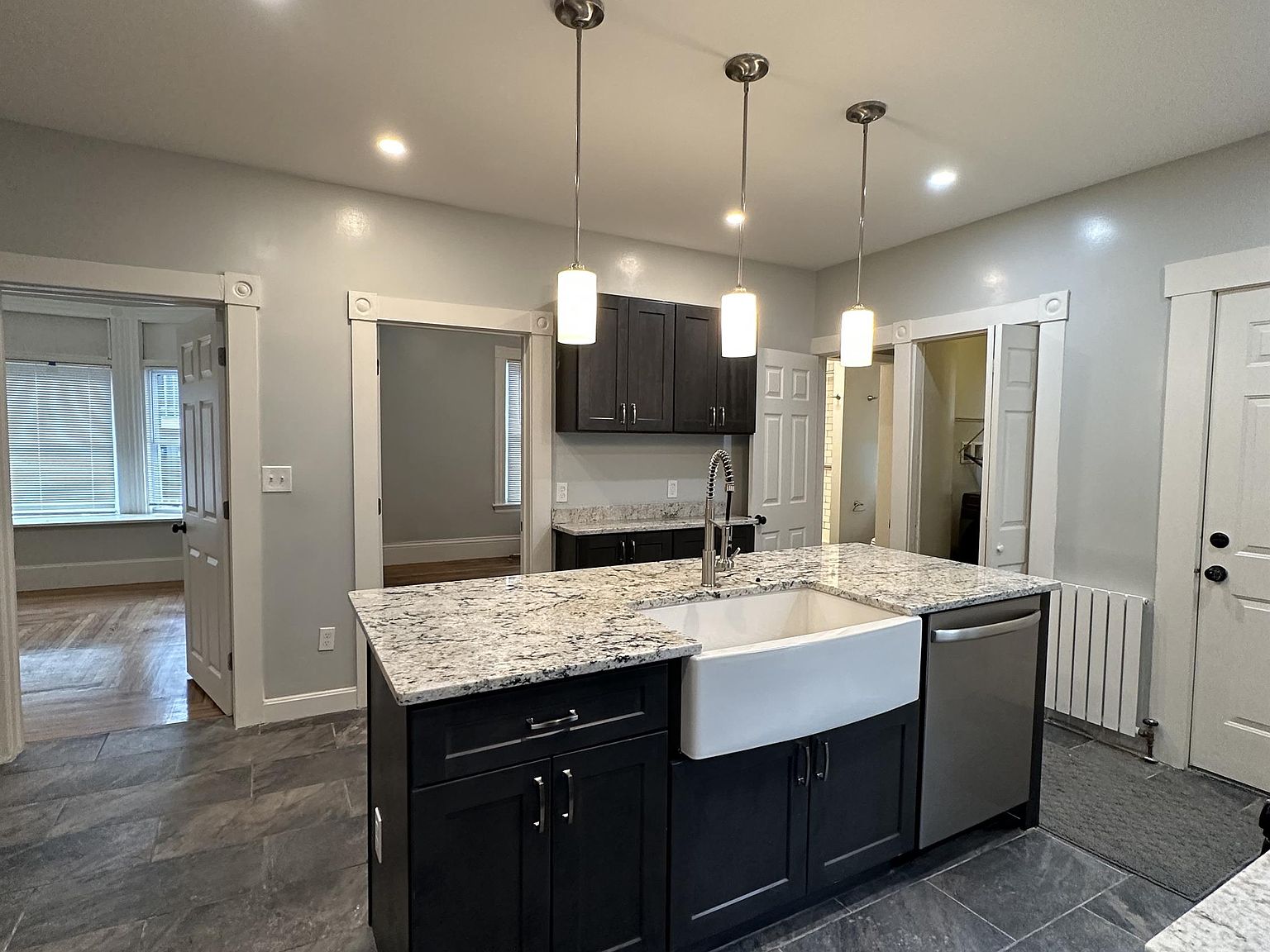 56 State St APT 1, New Bedford, MA 02740 Zillow