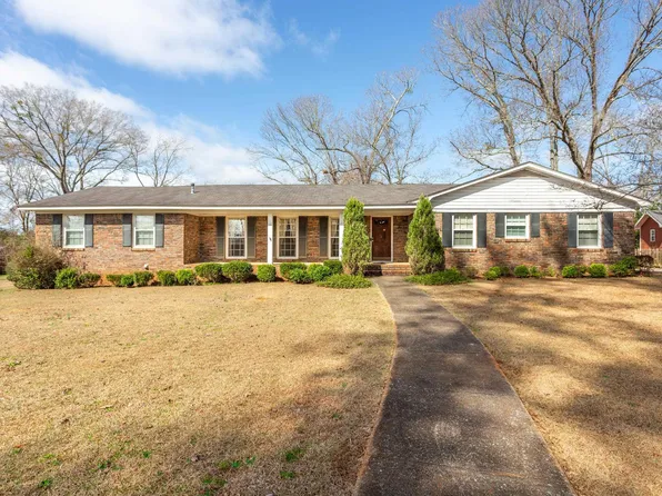 1003 Shady Lane Cir, Talladega, AL 35160