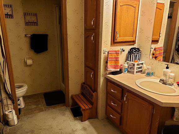 3rd image of 1601 E F St Lot 35