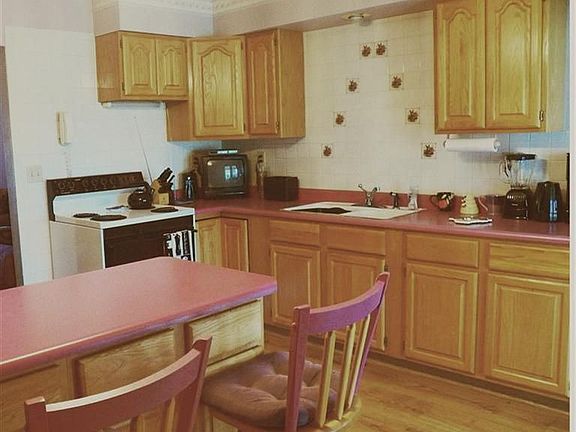5th image of 11931 Arbor Run Dr