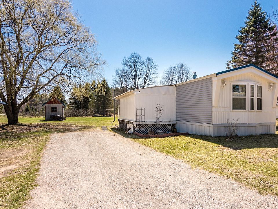 1st image of 10781 Riley Rd