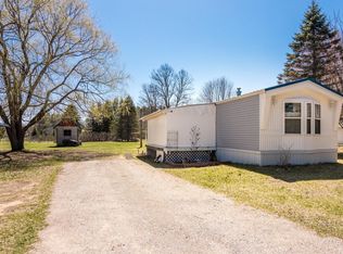10781 Riley Rd, Interlochen, MI 49643
