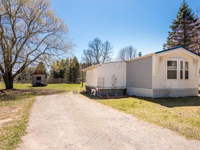 10781 Riley Rd, Interlochen, MI, 49643
