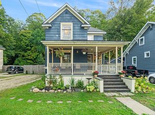 242 N Main St, Allegan, MI 49010