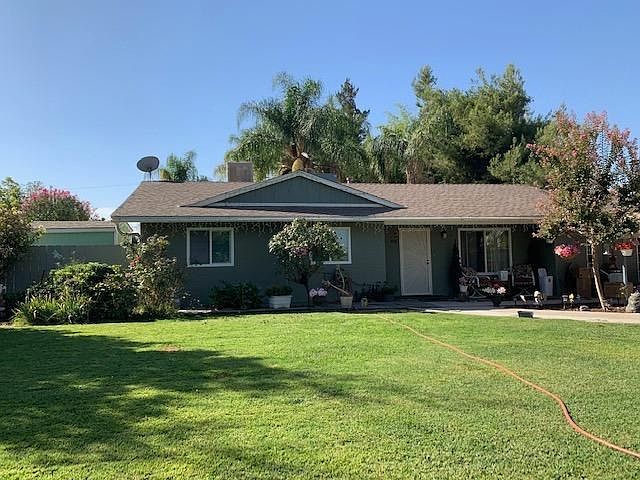 1st image of 25552 Walden Ave