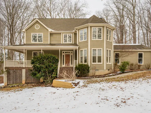 1005 Wood Sage Dr, Chapel Hill, NC 27516