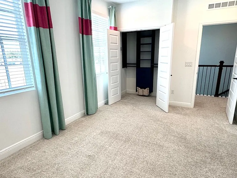 1825 Coastal Ct — Photo 28