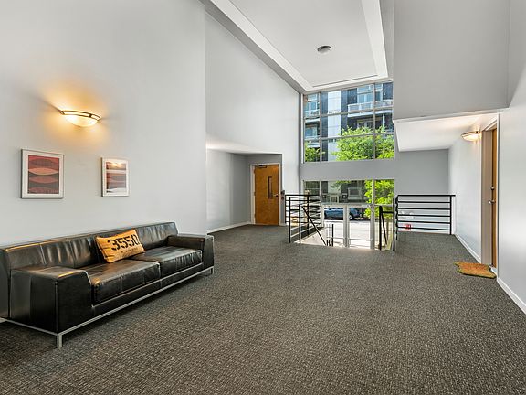 2nd image of 3550 W Montrose Ave Unit 308