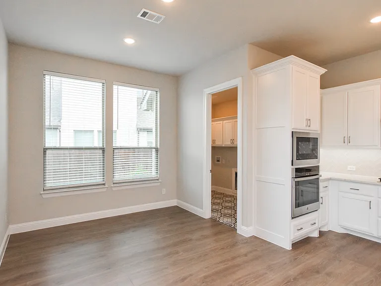 16696 Trumpet Vine Rd — Photo 9