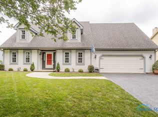5226 Summer Dr, Sylvania, OH 43560