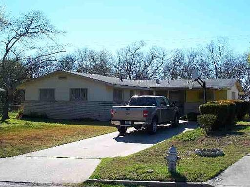 1st image of 403 UPLAND DR