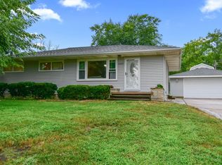 4223 Veralta Dr, Cedar Falls, IA 50613
