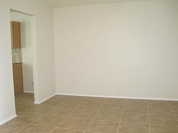 5th image of 3114 Becker Glen St