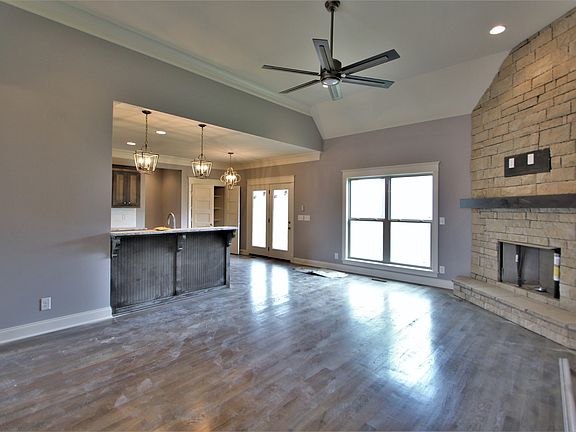 4th image of 418 Whitley Way #217-lot 217