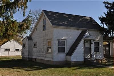 1st image of 927 Gray Ave
