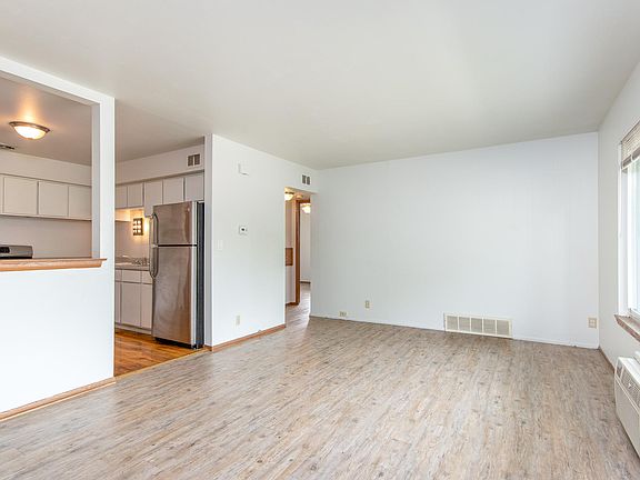 4th image of 3505 S Ellen St APT 8