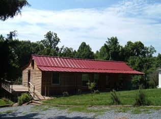 566 Kenmore Dr, Lynchburg, VA 24503