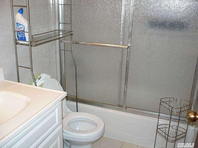 2nd image of 4537 165th St #2