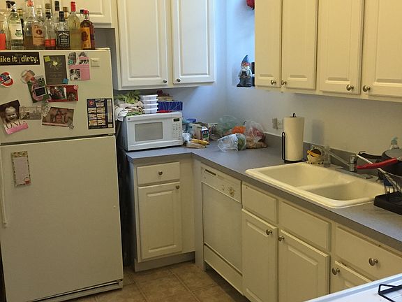 2nd image of 1645 W Wabansia Ave #1R