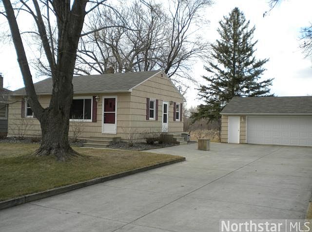 1st image of 1805 Lois Dr