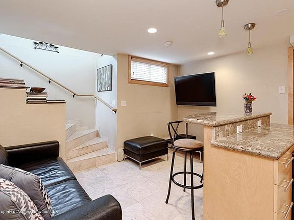 5th image of 333 W Main St Unit B