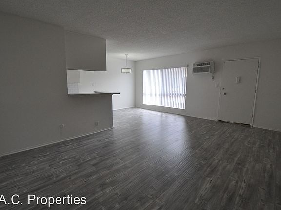 3rd image of 849 N McCadden Pl #7873381