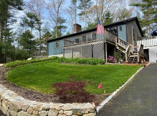 17 College Pond Rd, Plymouth, MA 02360