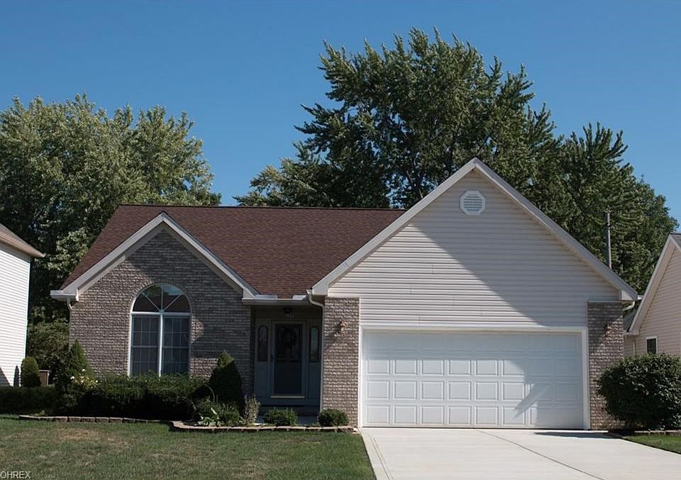 1st image of 605 Carrington Ct