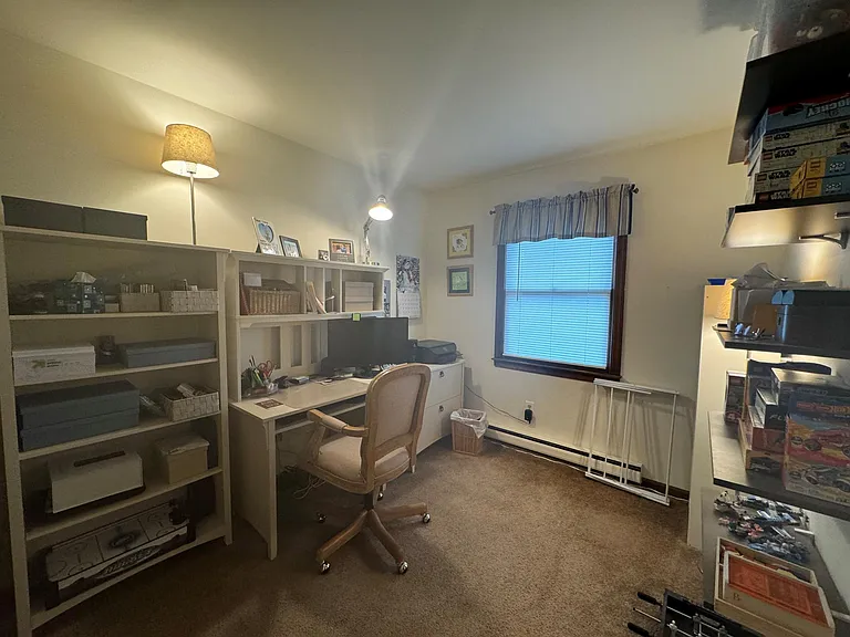 124 Stuart Ave #B — Photo 32