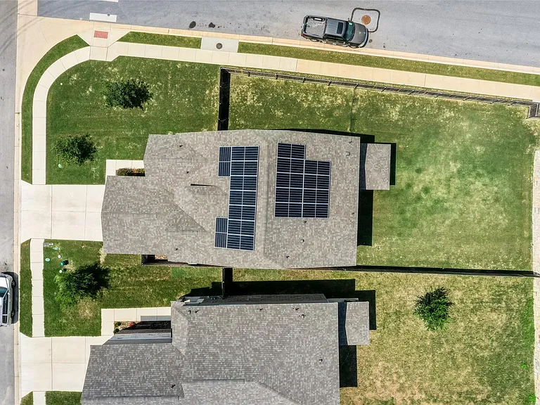 14500 Jackson Browning Ln — Photo 29