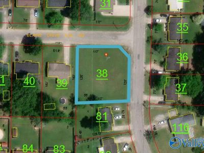 Blaine Dr SW, Decatur, AL, 35603
