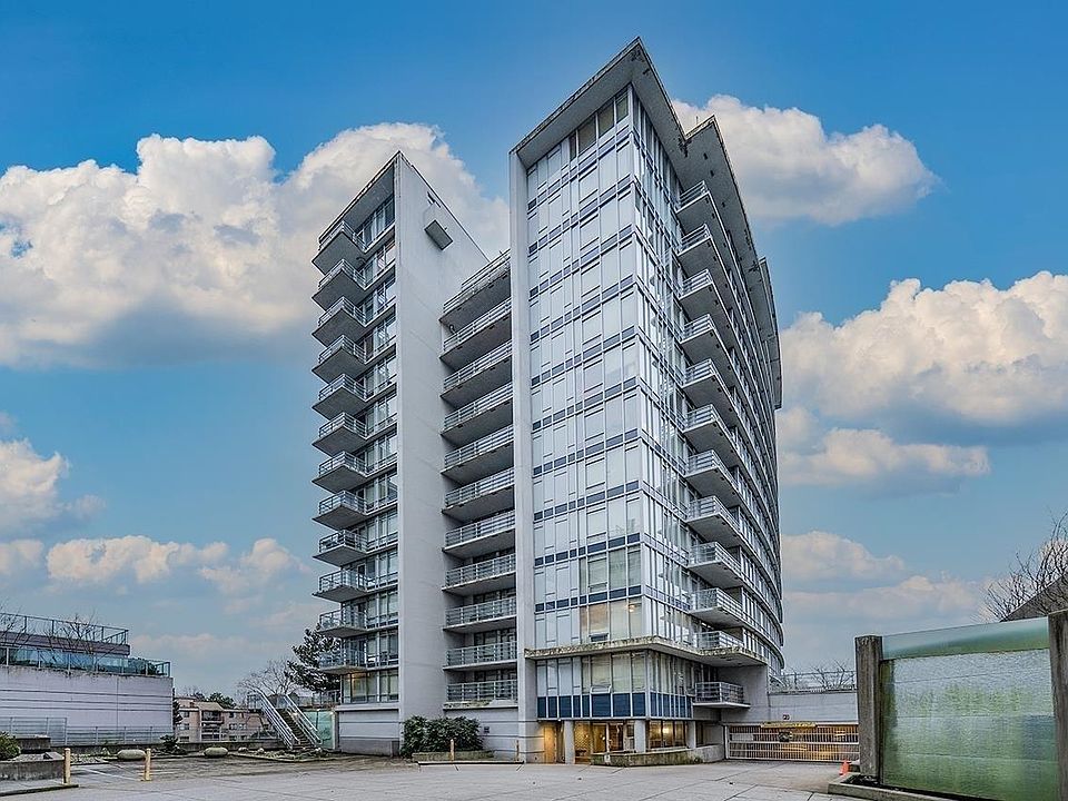 1st image of 8288 Lansdowne Rd #1302